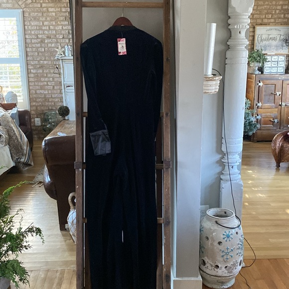 DIOR BELLA TASHA  LUXURY BLACK VELVET JUMPSUIT CHIC LARGE NEW NO BELT - Picture 8 of 9